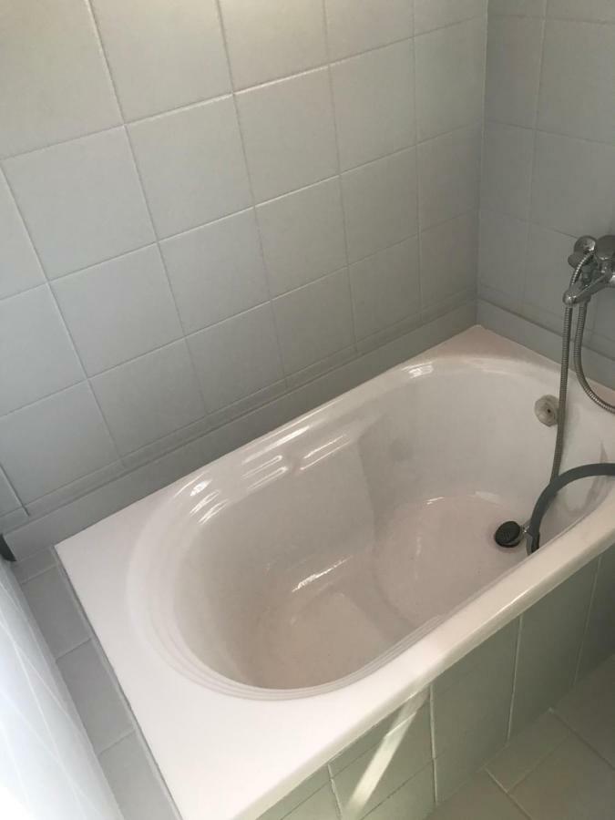 Kanálion Wooden Ceiling Apartment - Close To City Center מראה חיצוני תמונה